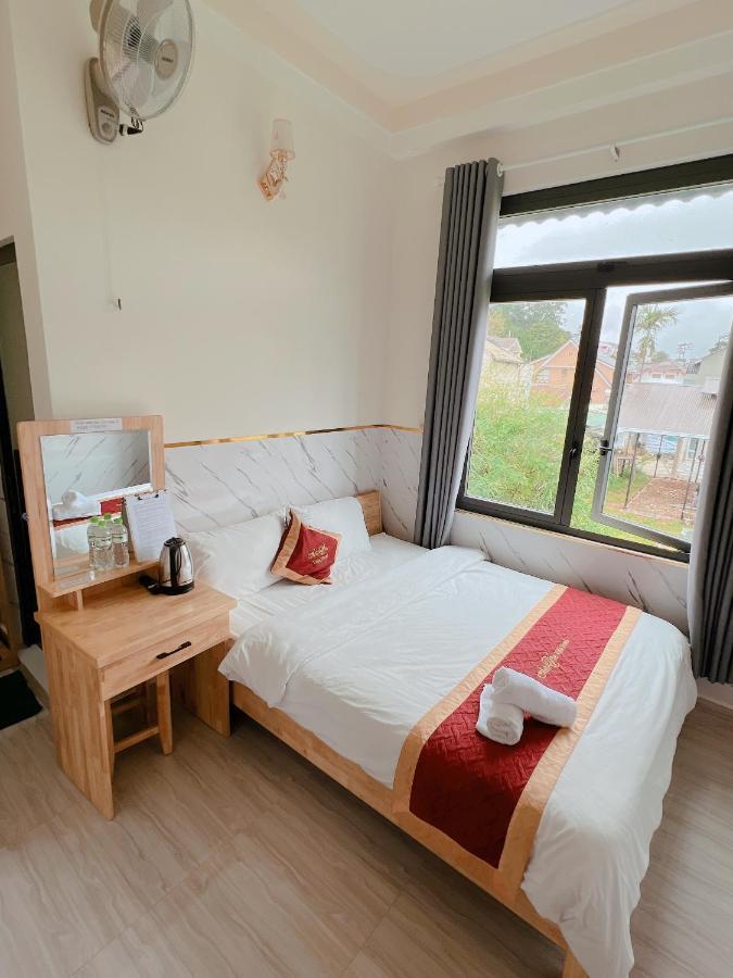 Anh Van Villa Hotel Da Lat Buitenkant foto