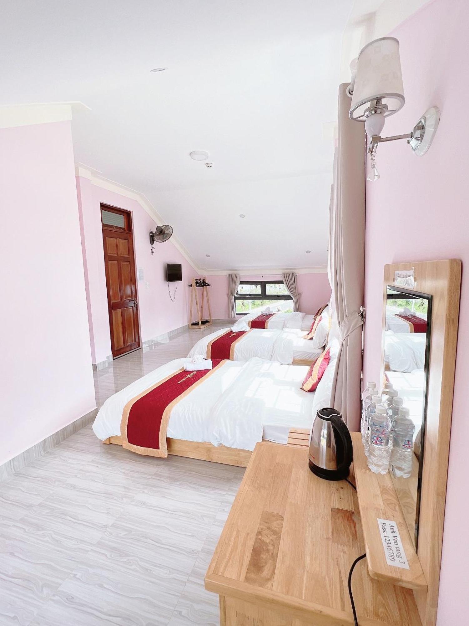 Anh Van Villa Hotel Da Lat Buitenkant foto