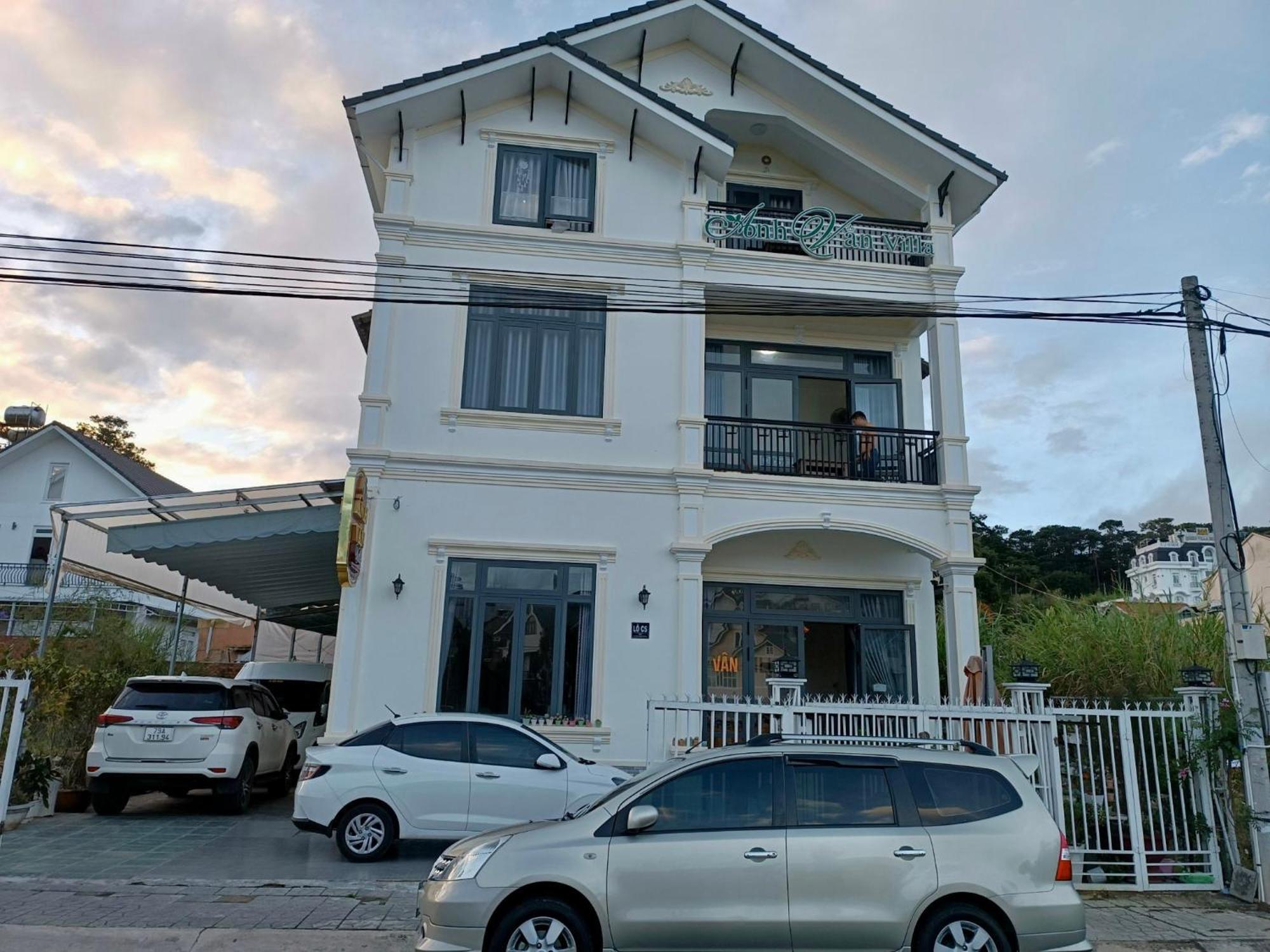 Anh Van Villa Hotel Da Lat Buitenkant foto